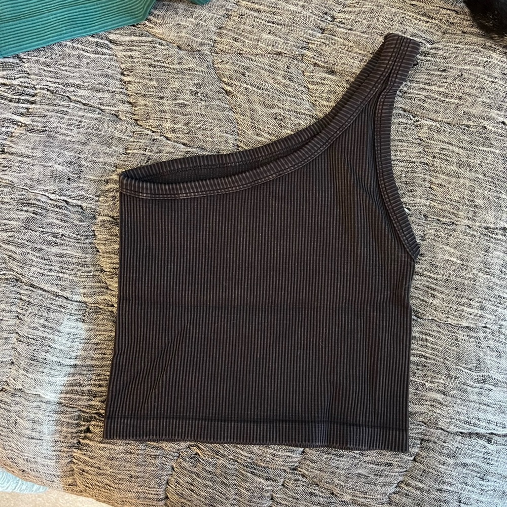 Nikibiki One Shoulder Asymmetrical Ribbed Tank Top in Black